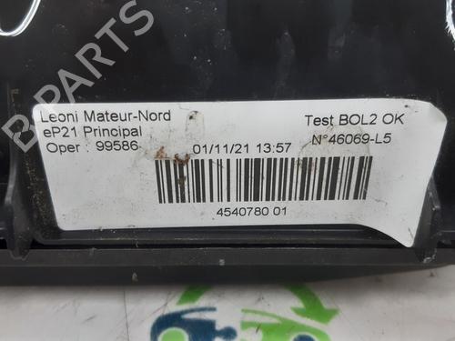 Fuse box PEUGEOT 208 II (UB_, UP_, UW_, UJ_) e-208 | BP26202817E1 