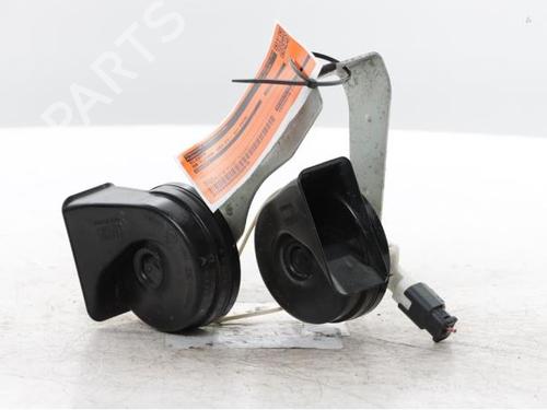 Used Horn Horn DS DS 4 II (FR_, FB_, F3_, FP_) E-TENSE 225 (F3DGZT) (224 hp) 40542840 40542840