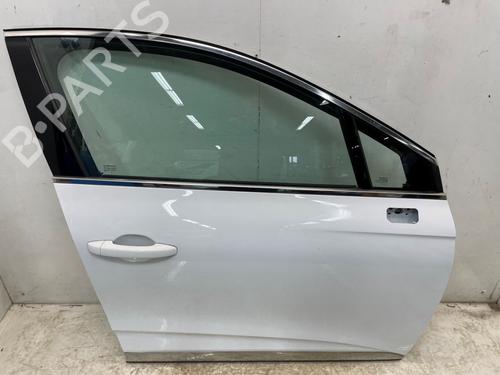 Used Right front door RENAULT CLIO V (B7_) 1.0 TCe 90 (B7MT) (91 hp) 31050108
