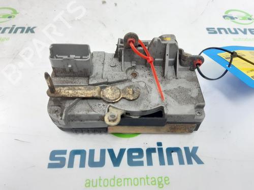 Used Front right lock PEUGEOT EXPERT Van (222) 2.0 HDI (109 hp) 13194864