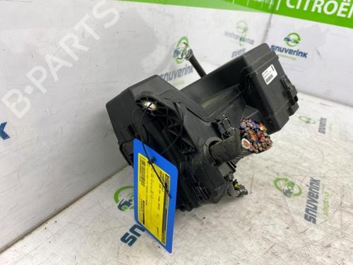 Fuse box PEUGEOT 108 1.0 VTi | BP40578780E1 - Image 3