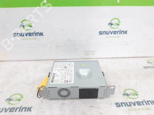 Used Radio RENAULT SYMBIOZ E-Tech 145 (143 hp) 24944054