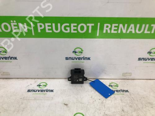 Computer verlichting PEUGEOT 3008 II SUV (MC_, MR_, MJ_, M4_) 1.2 THP/ PureTech 130 (MRHNSM, MRHNSU, MRHNSJ, MRHNYW,... (131 hp) 19147858