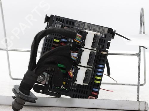 Used Fuse box Fuse box PEUGEOT 308 SW II (LC_, LJ_, LR_, LX_, L4_) 1.2 THP 130 (131 hp) 34567683 34567683