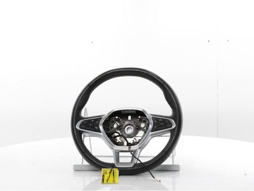 steering-wheel-renault-arkana-i-lcm_-ldn_-2019-28288955 main image