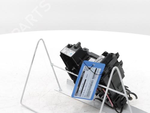 Fuse box PEUGEOT 3008 II SUV (MC_, MR_, MJ_, M4_) Hybrid | BP30186499E1 