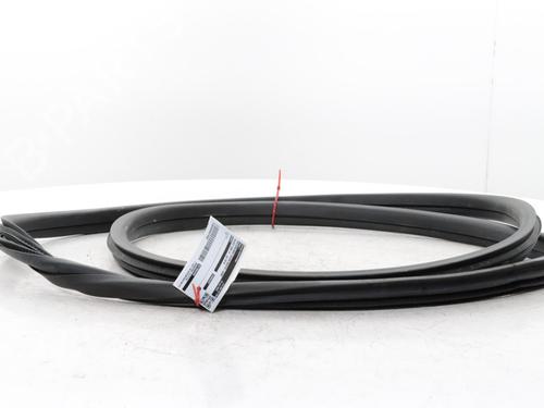 rubber-door-seal-peugeot-2008-i-cu_-2013-33814010 main image