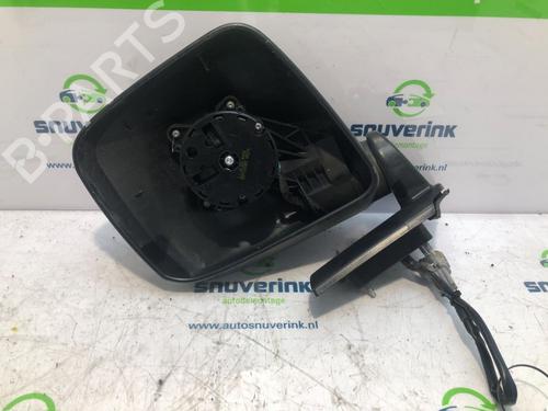 Used Right mirror Right mirror 17465688 17465688