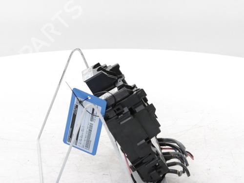 Fuse box PEUGEOT 3008 II SUV (MC_, MR_, MJ_, M4_) Hybrid | BP30186499E1 