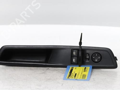 Used Switch Switch PEUGEOT EXPERT Van (V_) 2.0 BlueHDi 120 (122 hp) 40586052 40586052
