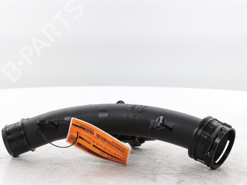 Used Intercooler pipe Intercooler pipe CITROËN C3 AIRCROSS II (2R_, 2C_) 1.2 PureTech 110 (2RHNZB, 2RHNZW, 2RHNPX, 2RHNPJ) (110 hp) 34563890 34563890