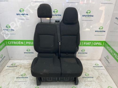 Used Right front seat Right front seat OPEL VIVARO B Van (X82) 1.6 CDTI (05) (120 hp) 40582557 40582557