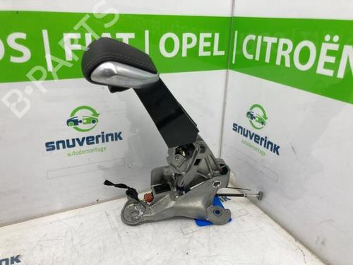 Used Hand brake Hand brake PEUGEOT 2008 I (CU_) 1.2 THP 130 / PureTech 130 (130 hp) 40580661 40580661