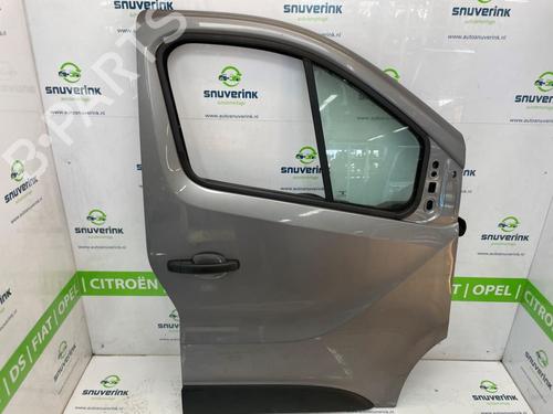 right-front-door-renault-trafic-iii-van-fg_-2014-27093121 main image