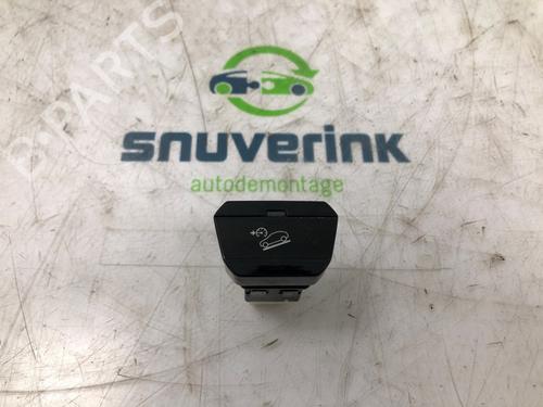 Used Switch PEUGEOT 3008 II SUV (MC_, MR_, MJ_, M4_) 1.2 THP/ PureTech 130 (MRHNSM, MRHNSU, MRHNSJ, MRHNYW,... (131 hp) 19147855