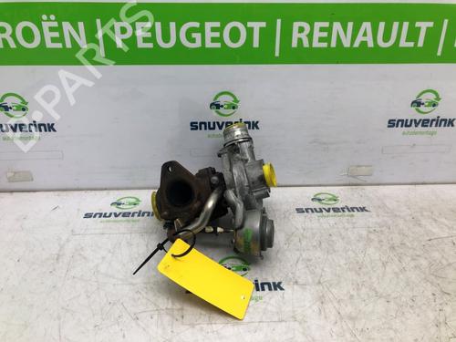 Turbolader/Kompressor Turbolader/Kompressor 18325722 18325722