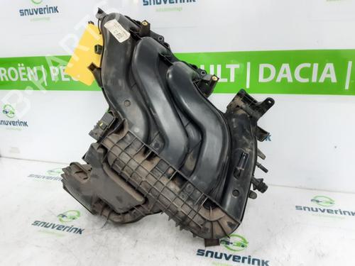 Used Intake manifold RENAULT TWINGO III (BCM_, BCA_) 1.0 SCe 70 (71 hp) 18300845