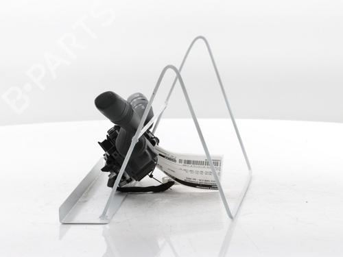 Steering column stalk TOYOTA YARIS (_P21_, _PA1_, _PH1_) 1.5 Hybrid (MXPH10, MXPH11) | BP29241583I23 