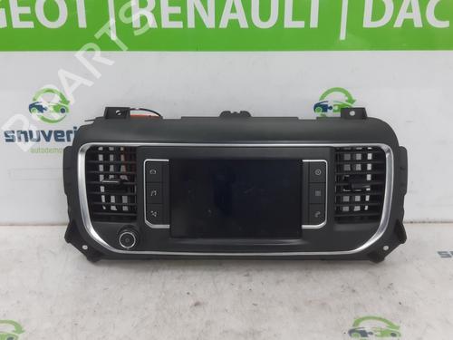 display-citroen-jumpy-iii-van-v_-2016-24647746 main image