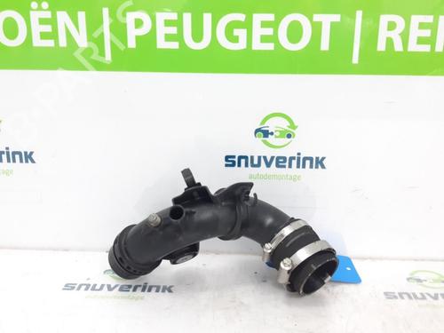 Used Pipe PEUGEOT 3008 II SUV (MC_, MR_, MJ_, M4_) 1.2 THP/ PureTech 130 (MRHNSM, MRHNSU, MRHNSJ, MRHNYW,... (131 hp) 16409197