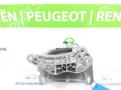 Engine mount PEUGEOT 5008 II (MC_, MJ_, MR_, M4_) 1.2 THP (MRHNYH, MRHNYW, MRHNSJ, MRHNSU, MRHNSM) | BP30185334M89 