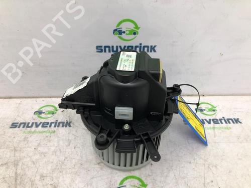 Used Heater blower motor Heater blower motor PEUGEOT 3008 II SUV (MC_, MR_, MJ_, M4_) 1.2 THP/ PureTech 130 (MRHNSM, MRHNSU, MRHNSJ, MRHNYW,... (131 hp) 40581148 40581148