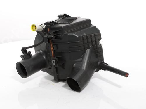 Air filter box RENAULT TRAFIC III Van (FG_) 1.6 dCi 125 (FGMH) | BP27287524M87 - Image 2