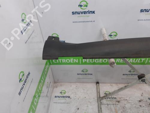 Left sideskirt CITROËN C4 CACTUS 1.2 VTi 82 | BP16479943C115 