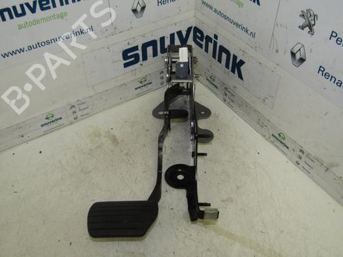 Used Break pedal Break pedal 21111268 21111268