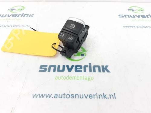 Used Switch RENAULT MEGANE IV Hatchback (B9A/M/N_) 1.5 dCi 110 (B9A3) (110 hp) 10802418