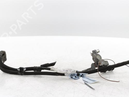 Câble PEUGEOT 208 I (CA_, CC_) 1.6 BlueHDi 100 (100 hp) 31960628