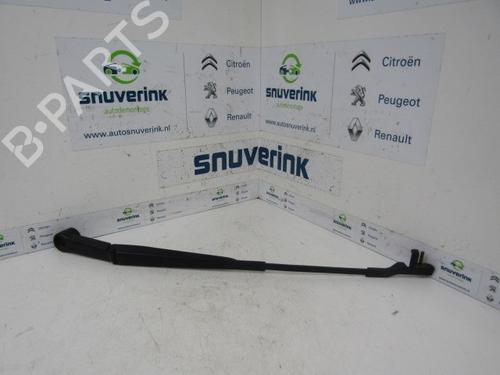 Used Front windshield wiper arm CITROËN C4 Picasso I MPV (UD_) 1.8 i 16V (125 hp) 21111888