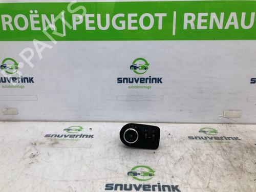 Used Headlight switch OPEL CORSA D (S07) 1.3 CDTI (L08, L68) (95 hp) 18247460