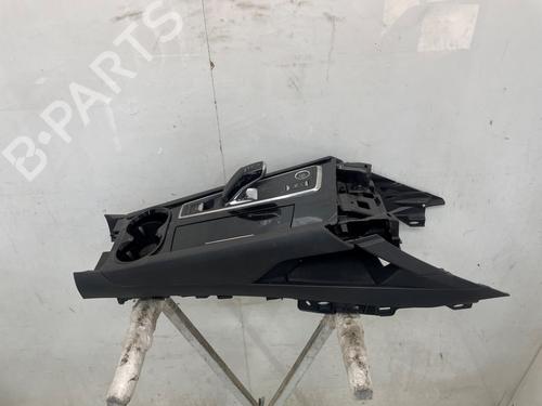 Used Middle console Middle console PEUGEOT 508 II (FB_, FH_, F3_) Hybrid 225 (F35GQU) (224 hp) 33874276 33874276