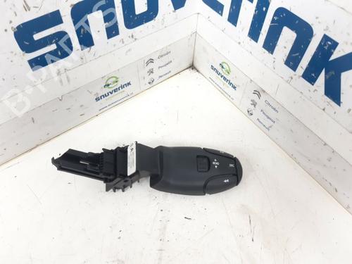 Used Steering wheel controls PEUGEOT 807 (EB_) 2.2 HDi (128 hp) 13192229