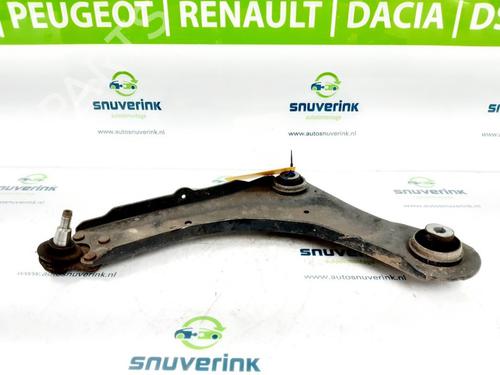 Used Left front suspension arm RENAULT MEGANE III Grandtour (KZ0/1) 1.5 dCi (KZ09, KZ0D, KZ1G, KZ29, KZ14, KZ1W, KZ10, KZ1F,... (110 hp) 10804365
