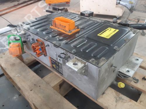Used Battery RENAULT ARKANA I (LCM_, LDN_) 1.6 E-TECH 145 (LDMU) (143 hp) 31961009