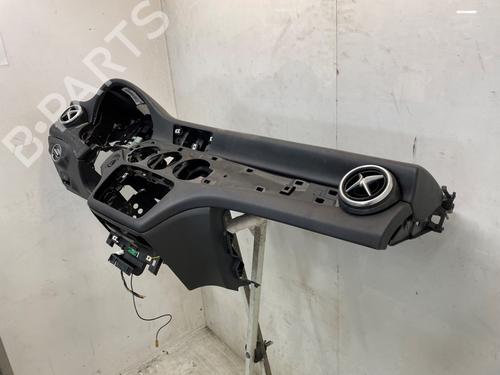 Dashboard MERCEDES-BENZ CLA Coupe (C117) CLA 200 (117.343) | BP39036349C46 - Image 2