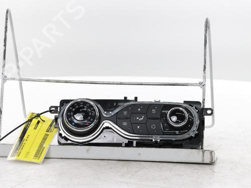 climate-control-renault-captur-i-j5_-h5_-2013-31960104 main image