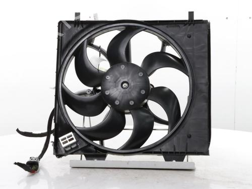 Used Radiator fan Radiator fan 30758443 30758443
