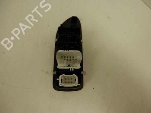 Used Switch RENAULT LAGUNA II Grandtour (KG0/1_) 1.9 dCi (KG0E, KG0R) (100 hp) 13707044