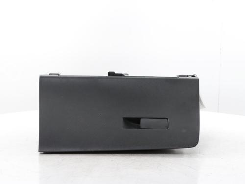 Guantera Guantera PEUGEOT 408 II (FP_, F3_, FM_) Hybrid 136 (FPHPYC) (136 hp) 33846212 33846212