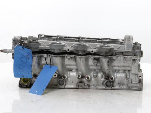 Used Cylinder head Cylinder head 30757728 30757728