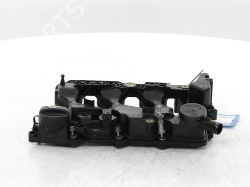 Used Valve cover PEUGEOT 308 SW II (LC_, LJ_, LR_, LX_, L4_) 1.5 BlueHDi 130 (131 hp) 30186622