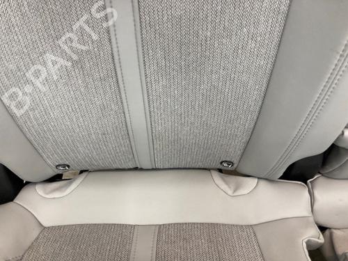 Rear seat PEUGEOT 3008 II SUV (MC_, MR_, MJ_, M4_) 1.2 THP/ PureTech 130 (MRHNSM, MRHNSU, MRHNSJ, MRHNYW,... | BP21193262C17
