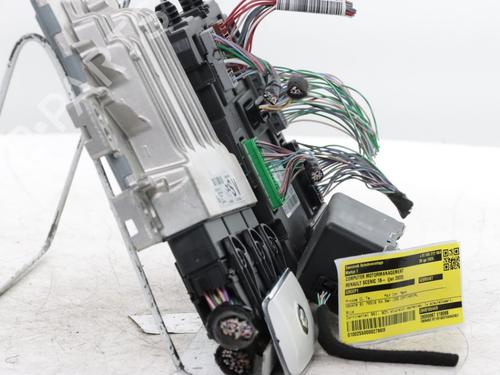 Engine control unit (ECU) RENAULT SCÉNIC IV (J9_) 1.3 TCe 140 | BP36806164M57 - Image 9