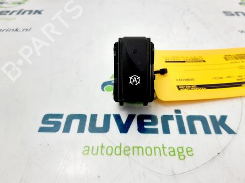 Used Switch RENAULT MEGANE III Hatchback (BZ0/1_, B3_) 1.5 dCi (BZ09, BZ0D, BZ1W, BZ29, BZ14) (110 hp) 10804987