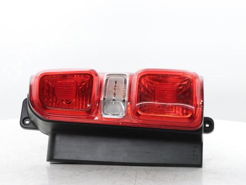 Højre baglygte PEUGEOT EXPERT Van (V_) E-EXPERT (136 hp) 31261376