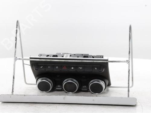 Used Climate control Climate control RENAULT ARKANA I (LCM_, LDN_) 1.6 E-TECH 145 (LDMU) (143 hp) 31961057 31961057
