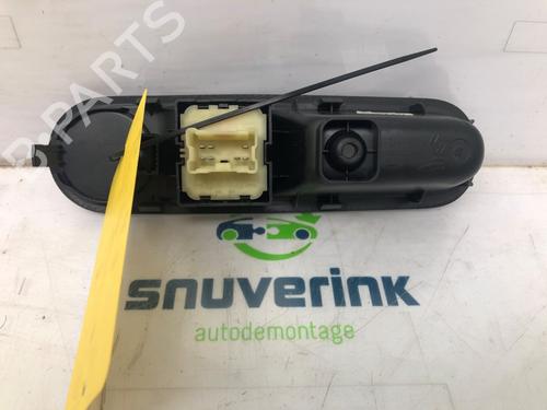 Switch RENAULT TWINGO III (BCM_, BCA_) 1.0 SCe 70 (BCMB) | BP19103359I30 